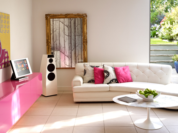 You are currently viewing Nouvelle série d’enceintes Meridian DSP8000, le DSP7200 et le DSP5200