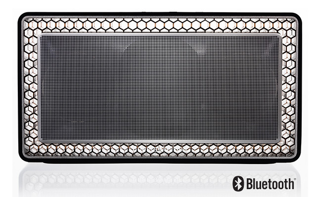 Lire la suite à propos de l’article <!--:fr-->B&W présente la T7, sa première enceinte compacte Bluetooth!<!--:-->