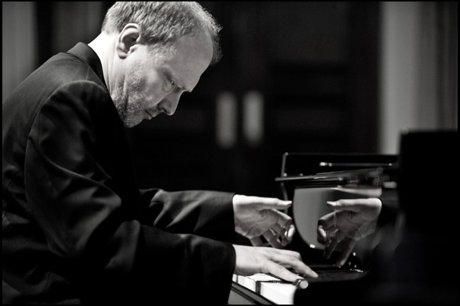 Lire la suite à propos de l’article <!--:fr-->Marc-André Hamelin (Piano) – Debussy<!--:-->