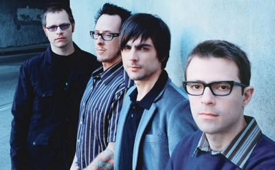 Lire la suite à propos de l’article <!--:fr-->Nouvel album vinyle du groupe Weezer<!--:-->