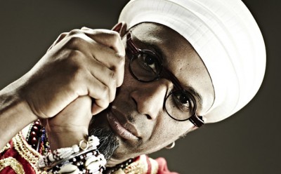 Lire la suite à propos de l’article <!--:fr-->Omar Sosa – Ilé, le nouvel album CD disponible le 10 mars<!--:-->