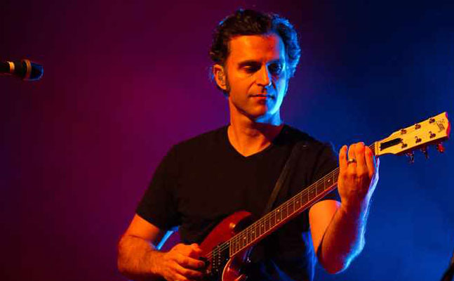 You are currently viewing Dweezil Zappa: en spectacle à Jonquière et Laval