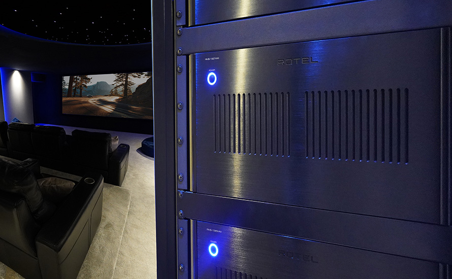 Lire la suite à propos de l’article Nouveau de Rotel RMB-1587 MKII & RMB-1585 MKII
